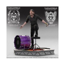 Escultura de Lars Ulrich, baterista de la banda Metallica