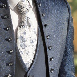 Traje de ceremonia