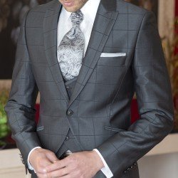 Traje de ceremonia