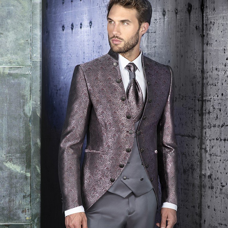 Traje de ceremonia