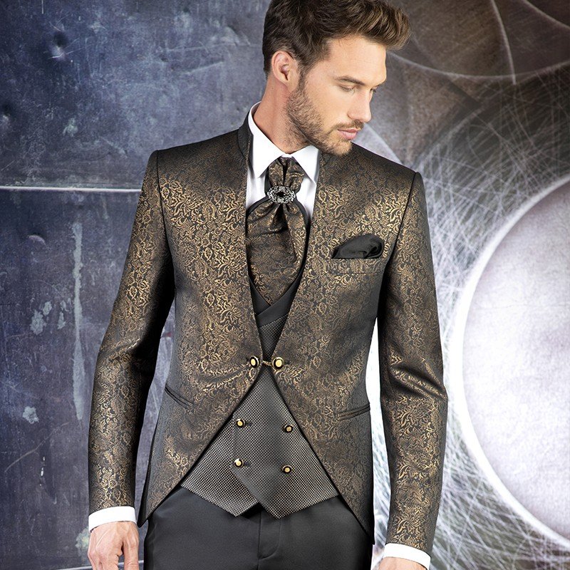 Traje de ceremonia